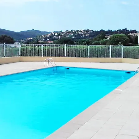 Renove 2025 - 6 Personnes - Clim Parking Piscine Terrasse * Saint-Raphael (Var)
