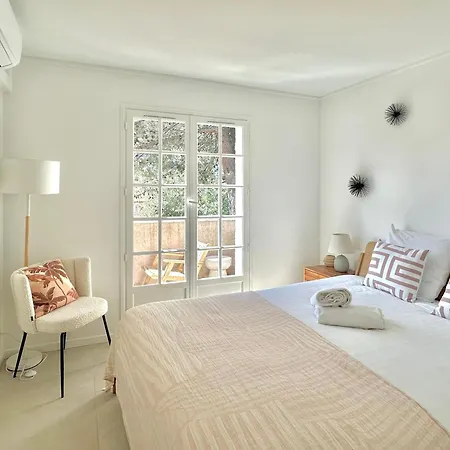 Renove 2025 - 6 Personnes - Clim Parking Piscine Terrasse * Saint-Raphaël