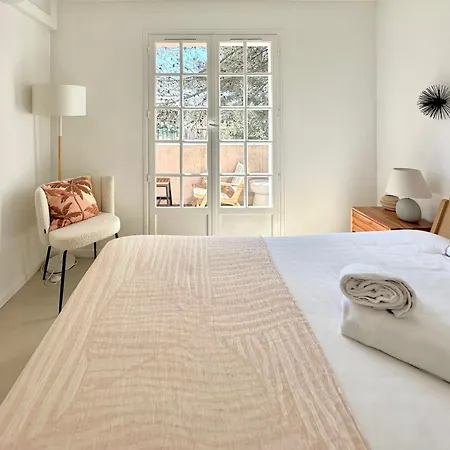 Renove 2025 - 6 Personnes - Clim Parking Piscine Terrasse *