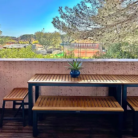 Renove 2025 - 6 Personnes - Clim Parking Piscine Terrasse Saint-Raphaël