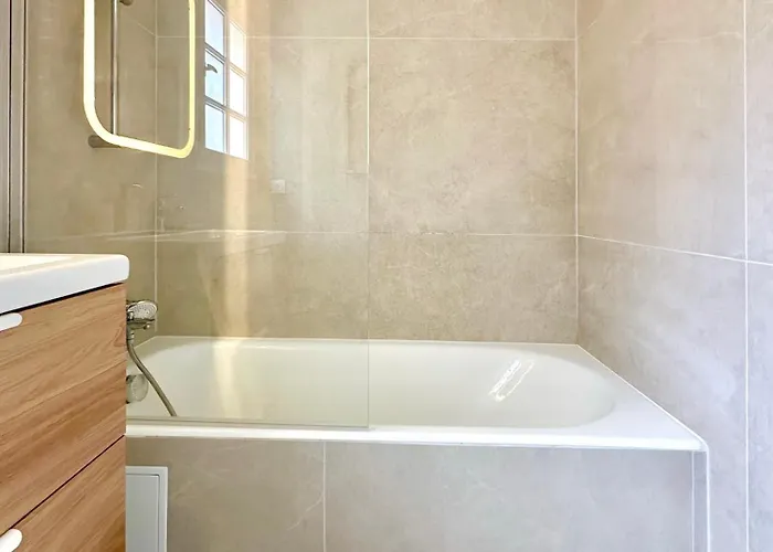 Renove 2025 - 6 Personnes - Clim Parking Piscine Terrasse 公寓 Saint-Raphaël