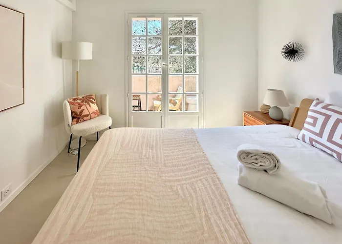 Renove 2025 - 6 Personnes - Clim Parking Piscine Terrasse *